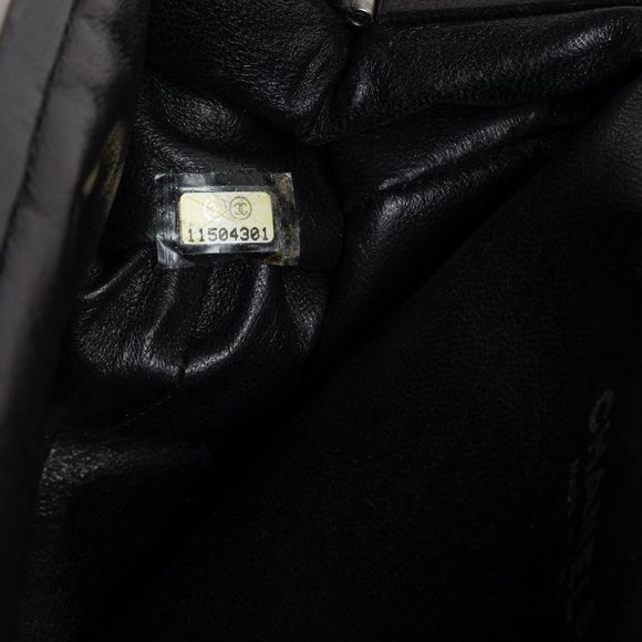 Chanel 07A Black Leather Clutch Bag - Picture 9 of 10